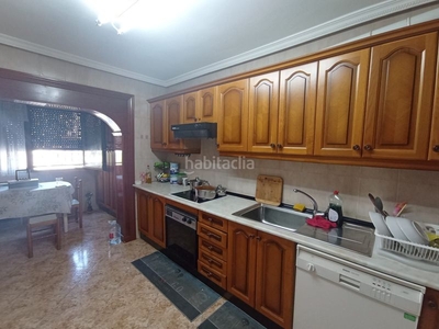 Alquiler casa adosada con 4 habitaciones amueblada con calefacción y aire acondicionado en Villaviciosa de Odón