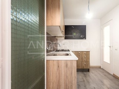 Alquiler piso con 3 habitaciones con ascensor en Sabadell