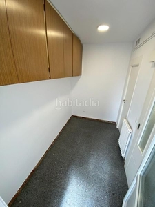 Alquiler piso con 4 habitaciones amueblado con ascensor, calefacción y aire acondicionado en Sabadell