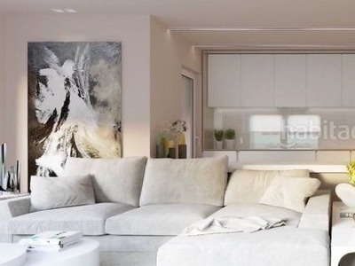 Apartamento *** elegante y moderno apartamento de 2 dormitorios a la venta centro. en Fuengirola