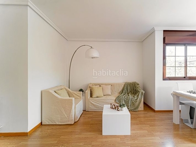 Ático con 2 habitaciones con ascensor, parking, calefacción y aire acondicionado en Rozas de Madrid (Las)