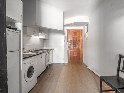 Dúplex piso en venta en calle del prado en Cortes-Huertas Madrid
