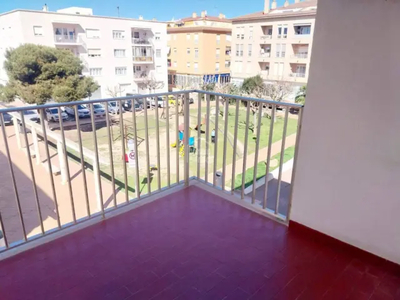 Apartamento en venta en Ciutadella Centro Urbano en Nucli Urbà por 212,900 €