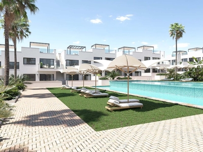 Apartamento en venta en Los Balcones, Alicante