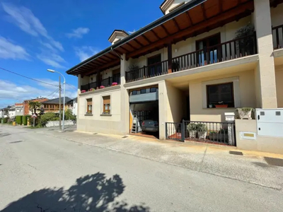 Casa adosada en venta en Calle de San Roque, 17 en Compostilla-Columbrianos por 160,000 €