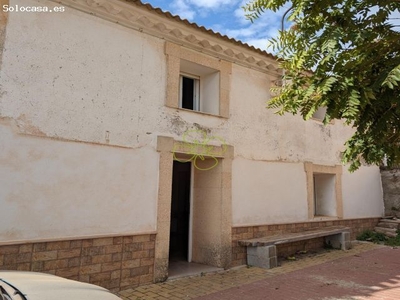 Casa de Pueblo en Venta en Zuazo de Vitoria, Almería