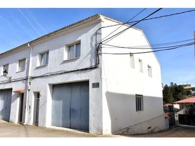 Casa en Venta en Arenys de Lledó Arens de Lledó, Teruel