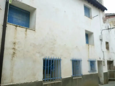 Casa en venta en Calle Balsa en Pozondon por 15,000 €