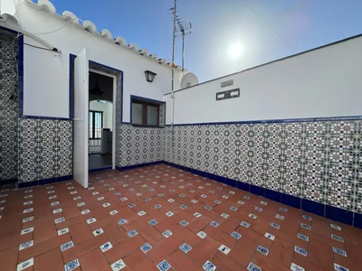 Casa en venta en Calle San Fernando, cerca de Calle Maese Luis en Casco Histórico-Ribera-San Basilio por 250,000 €
