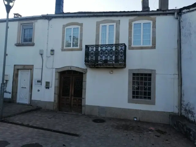 Casa en venta en Carretera de Outeiro de Rei en Outeiro de Rei (Casco Urbano) por 150,000 €