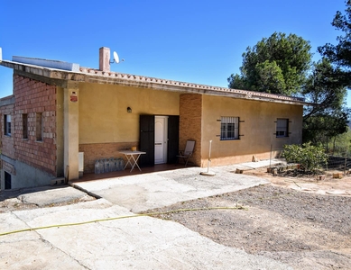 Chalet en venta en Gilet, Valencia