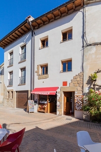 Negocio en venta en Villamayor de Monjardín, Navarra