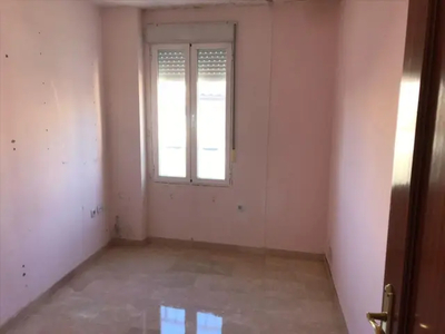 Piso en venta en Calle de las Cruces, cerca de Calle del Molino San Juan de Dios en Santa Fe por 54,000 €