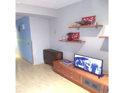 APARTAMENTO CON PATIO EN COLÓN