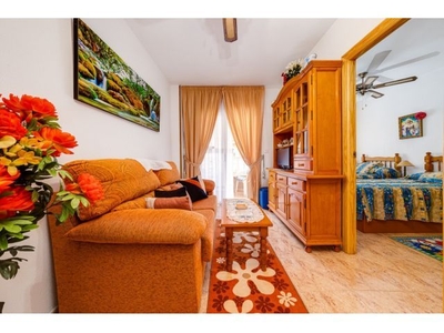 Apartamento de 2 Dormitorios en Venta a 650 Metros de La Playa del Cura Torrevieja
