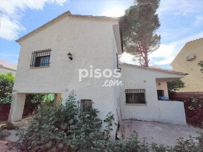 Casa en alquiler en Yeles