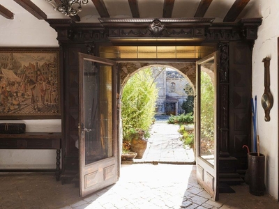 Casa impresionante masía histórica para reformar, en venta en penedès en Torrelles de Foix