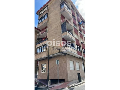 Piso en venta en Calle de Mamariga, cerca de Calle de Ramón y Cajal