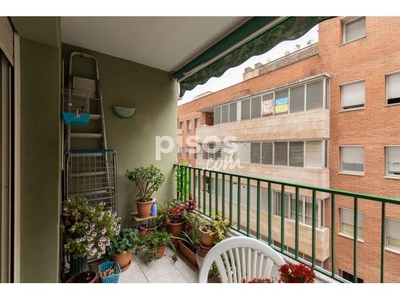 Piso en venta en Carrer de Torras i Bages, 3