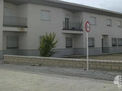 Venta de piso en Moraleda de Zafayona de 2 habitaciones con garaje y aire acondicionado