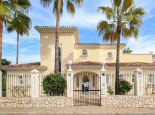 Villa en Marbella Del Este, Málaga provincia