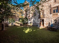 Casa emblemática masia del s. xiii en lliçà d'amunt en Lliçà d´Amunt