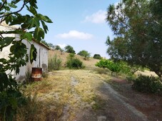 Casa con terreno en Cabezo de Cuti, Puerto Lumbreras-Murcia