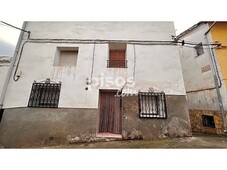 Chalet en venta en Calle de Piezavecinos en Ribaflecha por 109.999 €