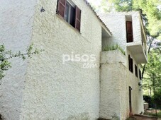Chalet en venta en El Refugio en Montornés-Las Palmas-El Refugio por 330.000 €