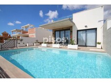 Chalet unifamiliar en venta en Playa Paraíso-Playa Honda