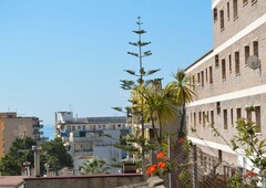 Planta baja en avinguda doctor fleming apartamento ! en Lloret de Mar