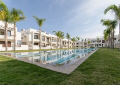 RESIDENCIAL DE OBRA NUEVA DE BUNGALOWS EN LOS BALCONES, TORREVIEJA