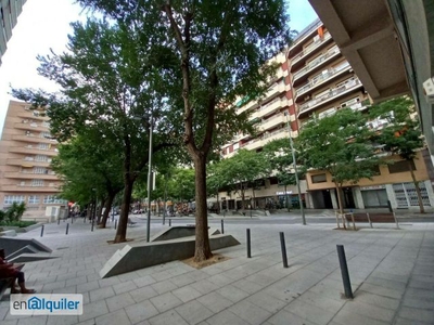 Alquiler piso amueblado ascensor Les corts