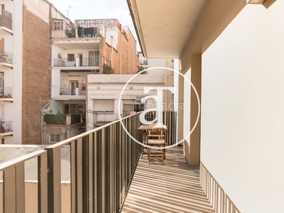 Alquiler piso apartamento de alquiler temporal con terraza en gracia en Barcelona