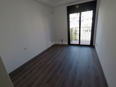 Alquiler piso con 2 habitaciones con ascensor y calefacción en Terrassa