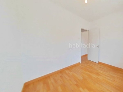 Alquiler piso con 3 habitaciones en Can Rull Sabadell