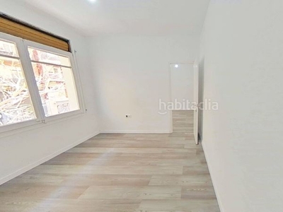 Alquiler piso con 3 habitaciones en La Sagrera Barcelona