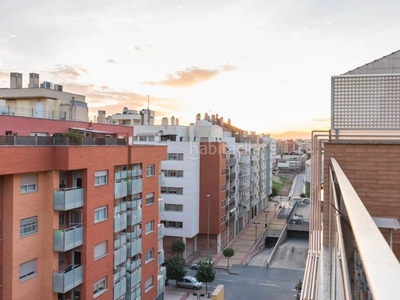 Alquiler piso con ascensor, parking, calefacción y aire acondicionado en Murcia