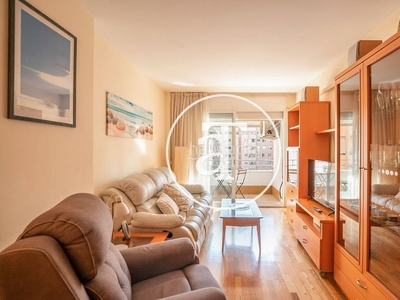 Alquiler piso de alquiler temporal de 2 habitaciones con vista al mar en poblenou en Barcelona