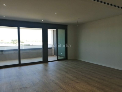 Alquiler piso en avinguda de la Ciutat Jardí 9 piso con 4 habitaciones con ascensor, parking, calefacción y aire acondicionado en Lleida