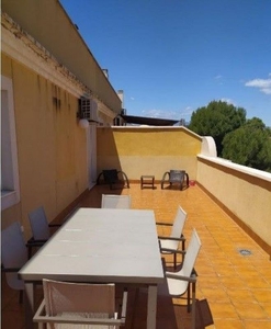 Ático en alquiler en Benahadux de 2 habitaciones con terraza y garaje