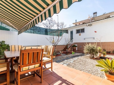 Casa unifamiliar en venta - ¡¡¡perfecta para entrar a vivir con patio y garaje!!! en Sant Quirze del Vallès