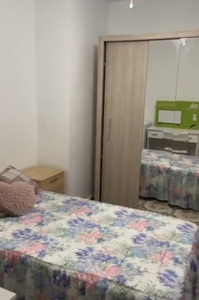 Habitaciones en C/ Izcague, Santa Cruz de Tenerife Capital por 300€ al mes