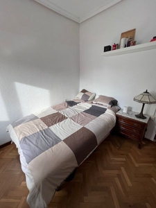 Habitaciones en C/ Juan de Butragueño, Getafe por 350€ al mes