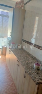 Piso bonito piso en venta zona ambulatorio de especialidades con 3 habitaciones, 1 baño y terraza. en Alcalá de Guadaira