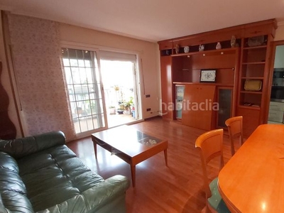 Piso con 2 habitaciones con ascensor, calefacción y aire acondicionado en Cerdanyola del Vallès