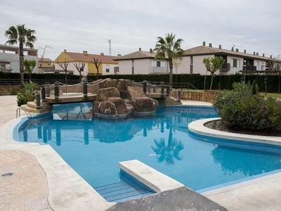 Piso en alquiler en Molina de Segura ciudad de 2 habitaciones con piscina y garaje