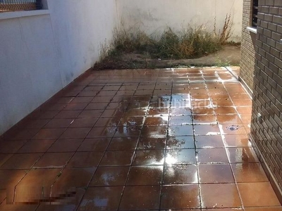 Piso en calle fernando sánchez agüera piso con 2 habitaciones con parking en Murcia