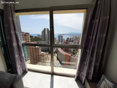 Se vende apartamento de 1 dormitorio en edificio Torre Lugano, en Benidorm.