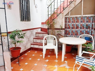 Venta Casa adosada Córdoba. Con terraza 100 m²